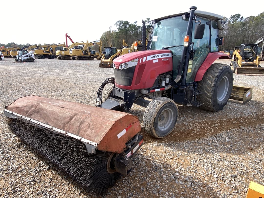 Image of Massey Ferguson 4607M Primary image