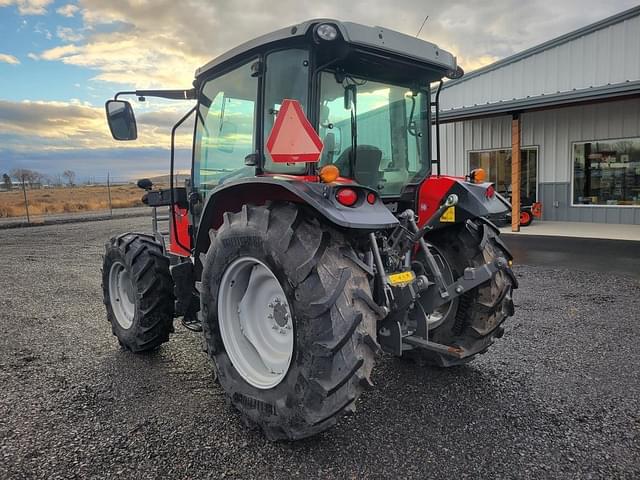 Image of Massey Ferguson 4707 equipment image 1