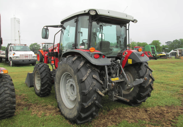 Image of Massey Ferguson 4709 equipment image 3