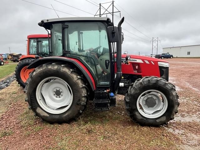 Image of Massey Ferguson 4710 equipment image 3