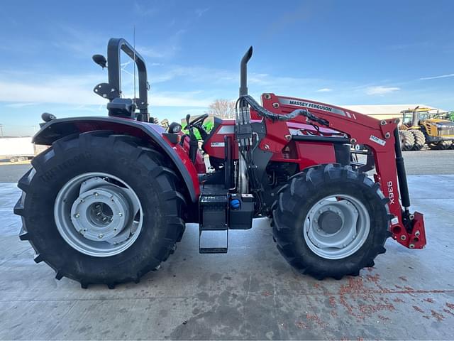 Image of Massey Ferguson 4710 equipment image 1