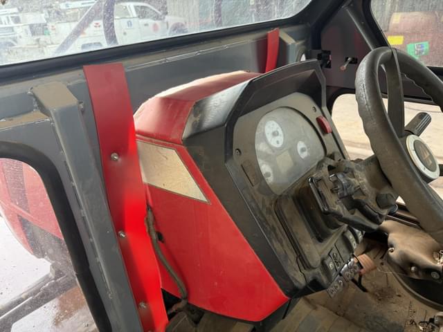 Image of Massey Ferguson 4710 equipment image 2