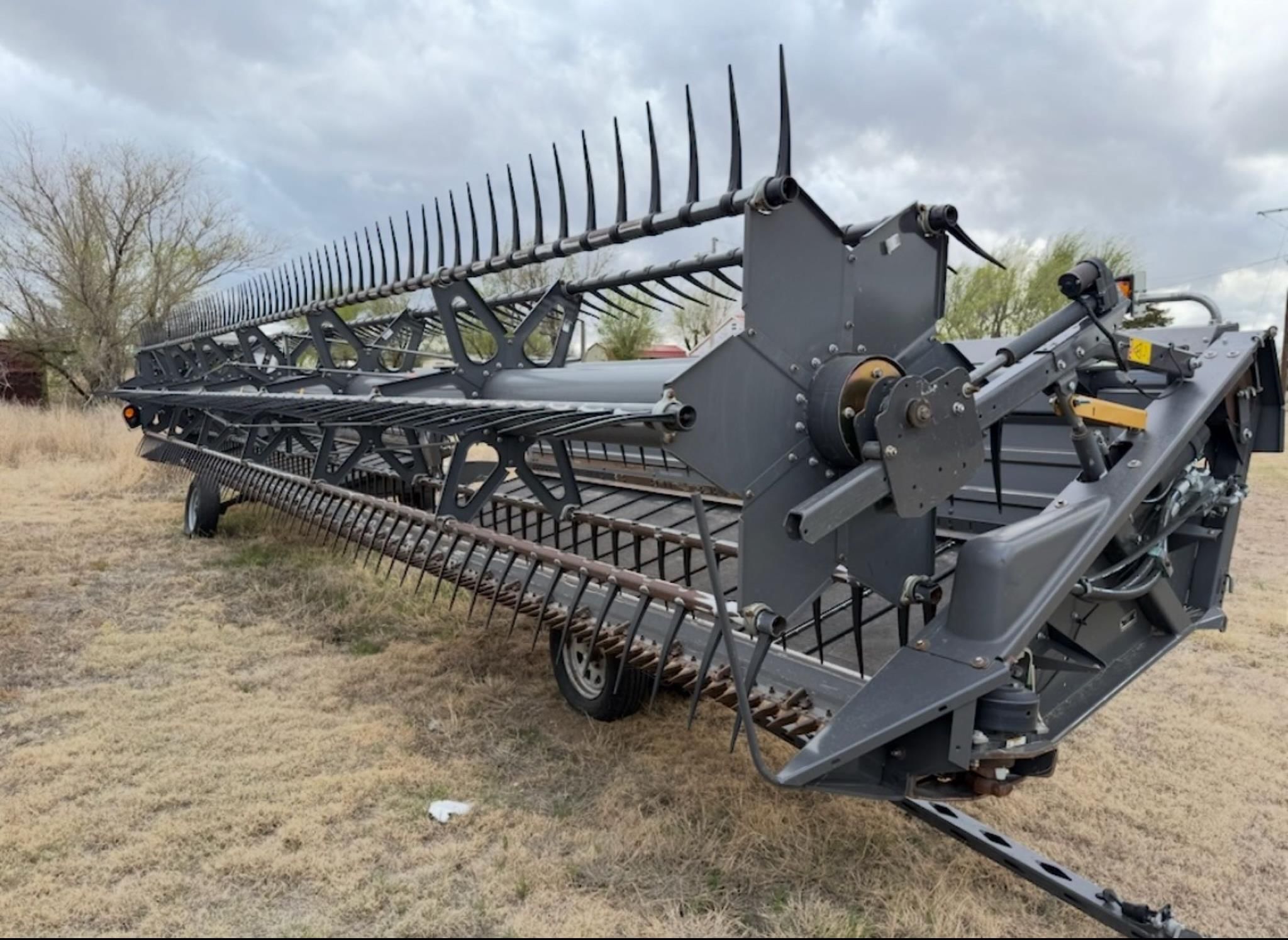 2018 Massey Ferguson 5400 Equipment Image0