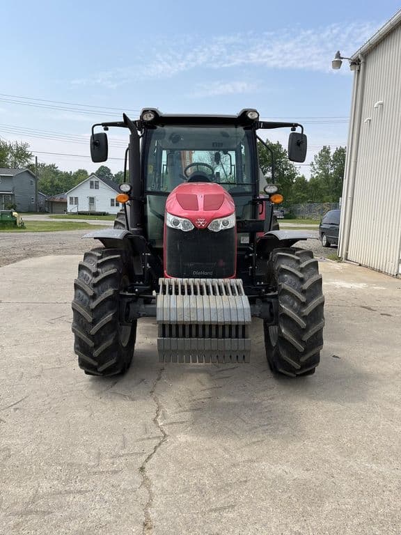 Image of Massey Ferguson 5710 equipment image 3
