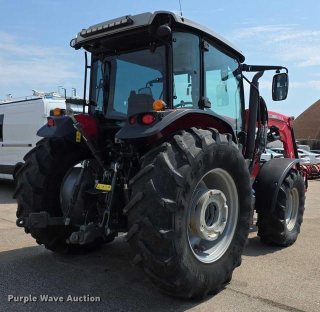 Image of Massey Ferguson 5710 equipment image 4