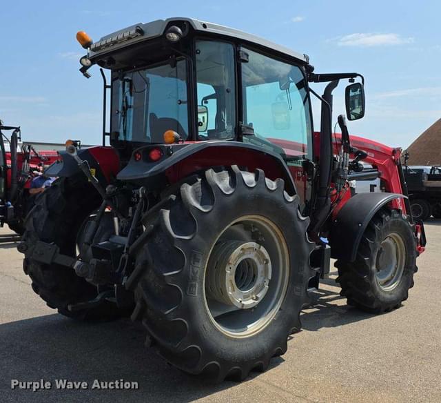 Image of Massey Ferguson 5710 equipment image 4
