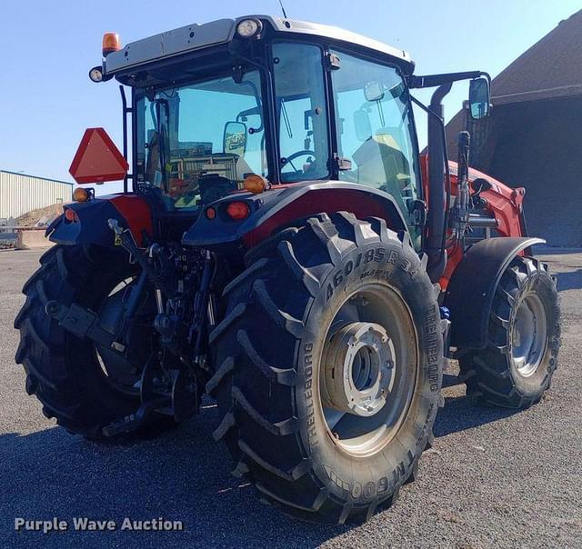 Image of Massey Ferguson 5710 equipment image 4