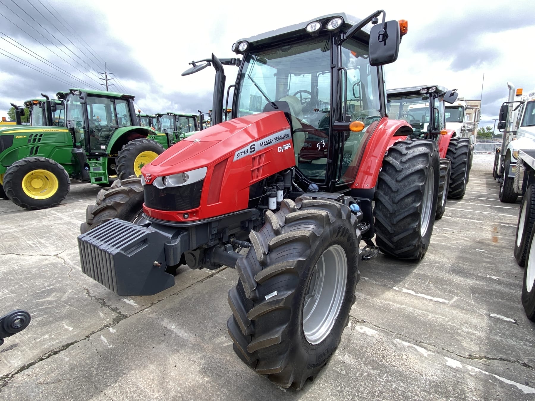 2018 Massey Ferguson 5713S Equipment Image0