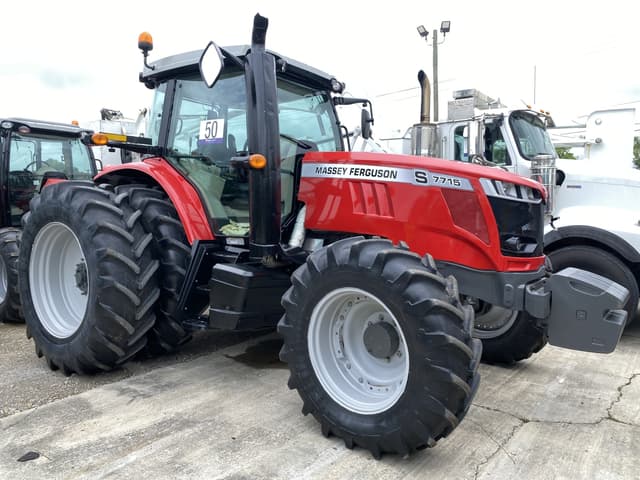Image of Massey Ferguson 7715S equipment image 3