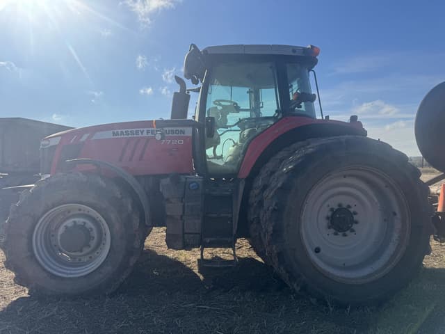 Image of Massey Ferguson 7720 equipment image 1