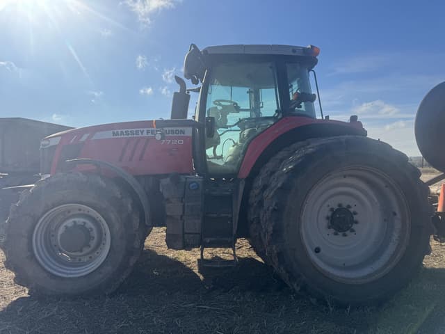 Image of Massey Ferguson 7720 equipment image 1