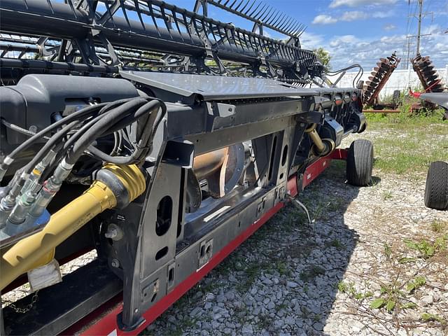 Image of Massey Ferguson 9255 equipment image 3