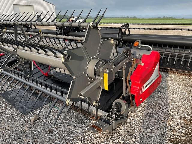 Image of Massey Ferguson 9255 equipment image 2