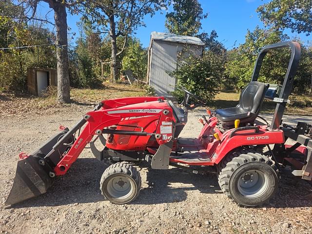 Image of Massey Ferguson GC1705 equipment image 2