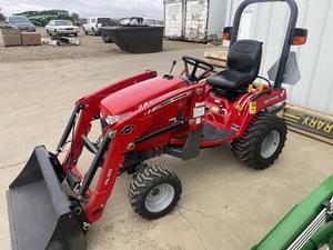 2018 Massey Ferguson GC1705 Image