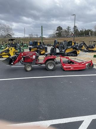 Image of Massey Ferguson GC1705 equipment image 1