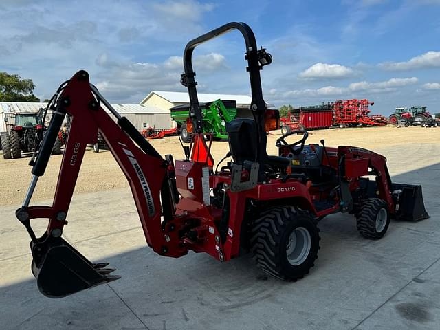 Image of Massey Ferguson GC1710 equipment image 4