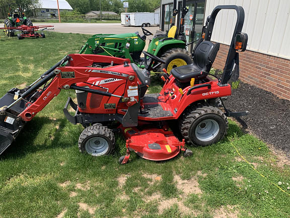 2018 Massey Ferguson GC1715 Equipment Image0