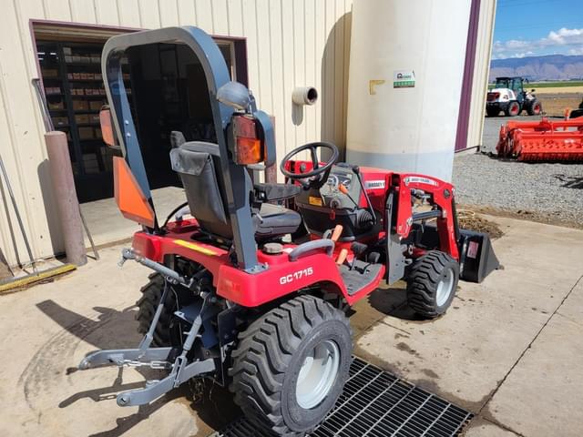 Image of Massey Ferguson GC1715 equipment image 2