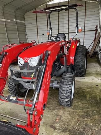 Image of Massey Ferguson 2706E equipment image 1