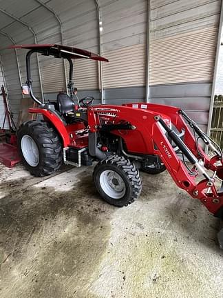 Image of Massey Ferguson 2706E Primary image