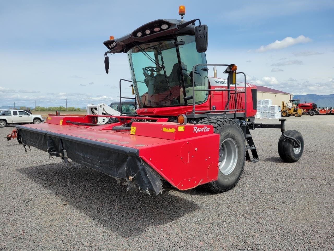 2018 Massey Ferguson WR9980 Equipment Image0