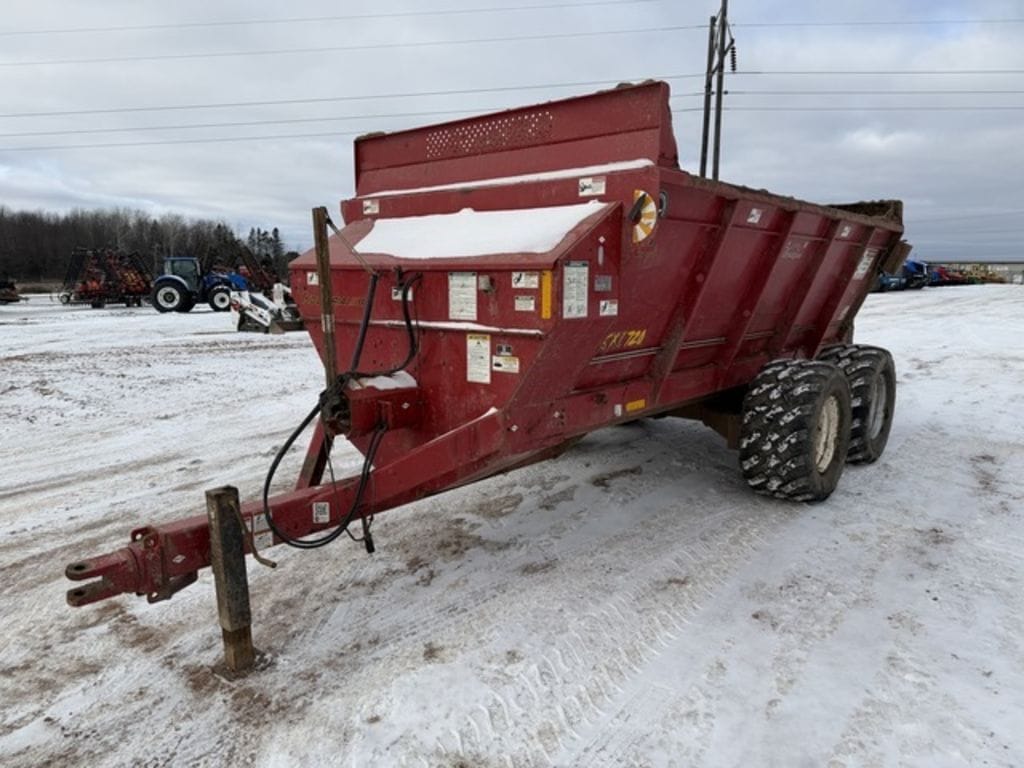 2018 Meyer SXI720T Equipment Image0