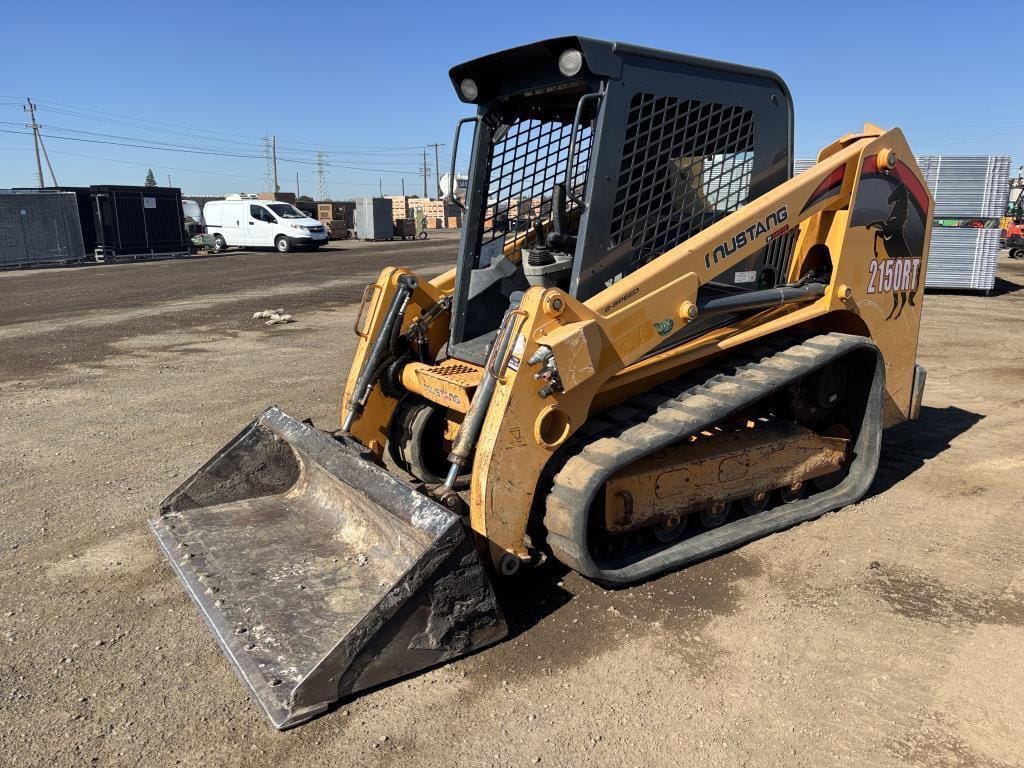 2018 Mustang 2150RT Equipment Image0