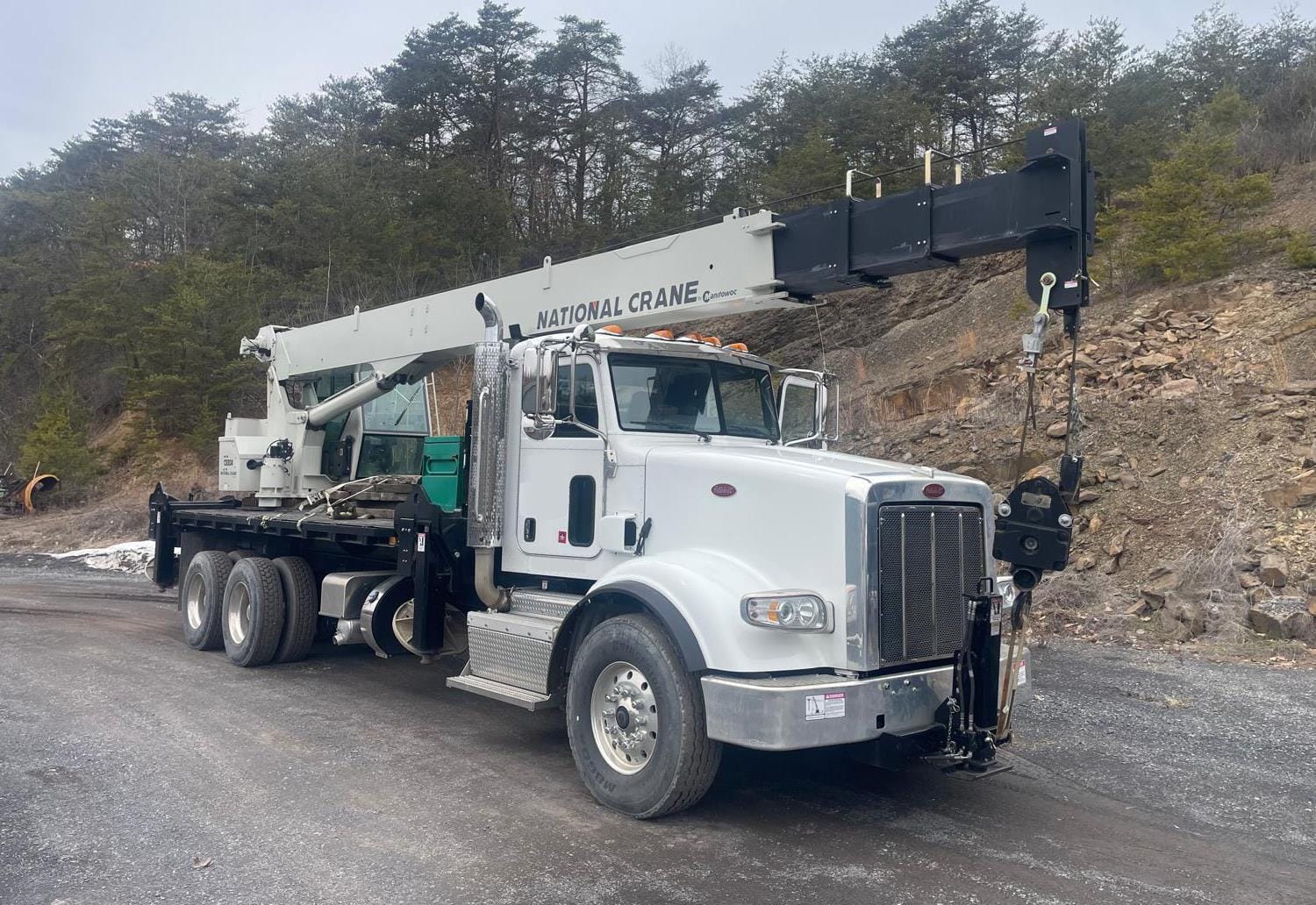 2018 National 13100A Equipment Image0