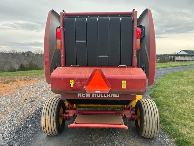 Image of New Holland RB450 equipment image 2