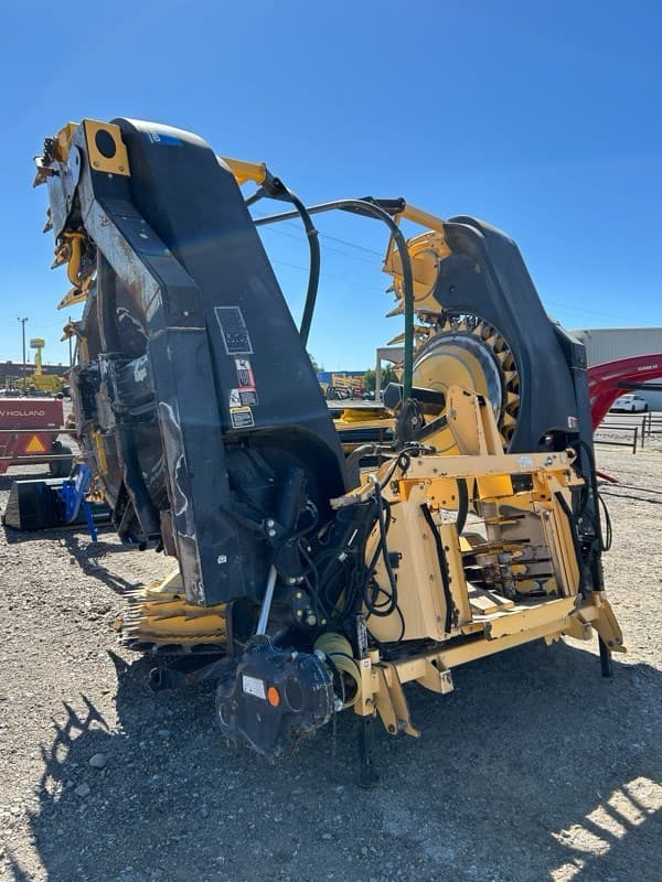 Image of New Holland 750BFI equipment image 2