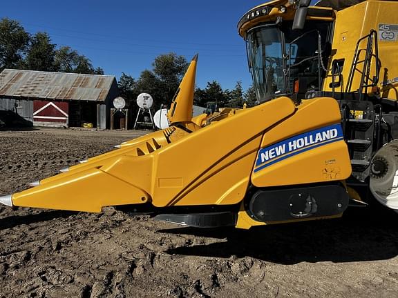 Image of New Holland 980CR equipment image 1