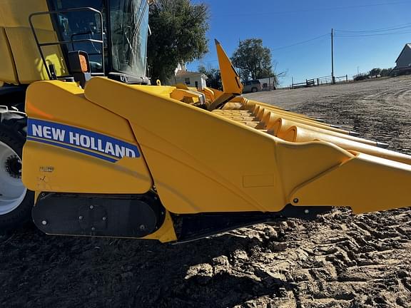 Image of New Holland 980CR equipment image 2