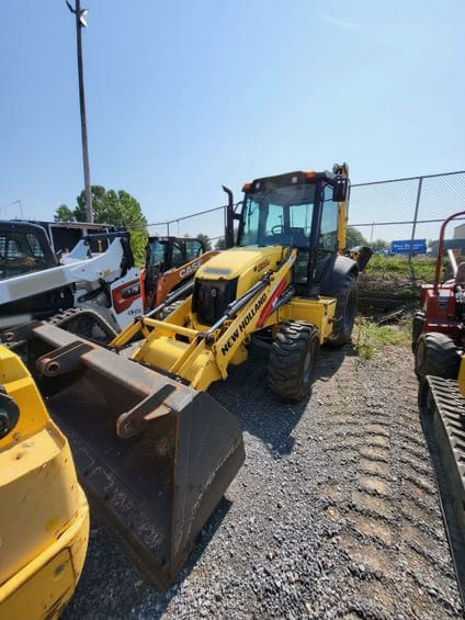 2018 New Holland B95C Equipment Image0