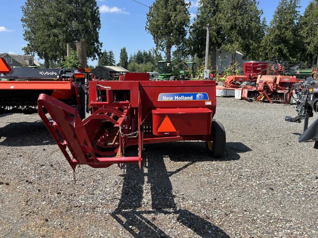Image of New Holland BC5060 equipment image 3