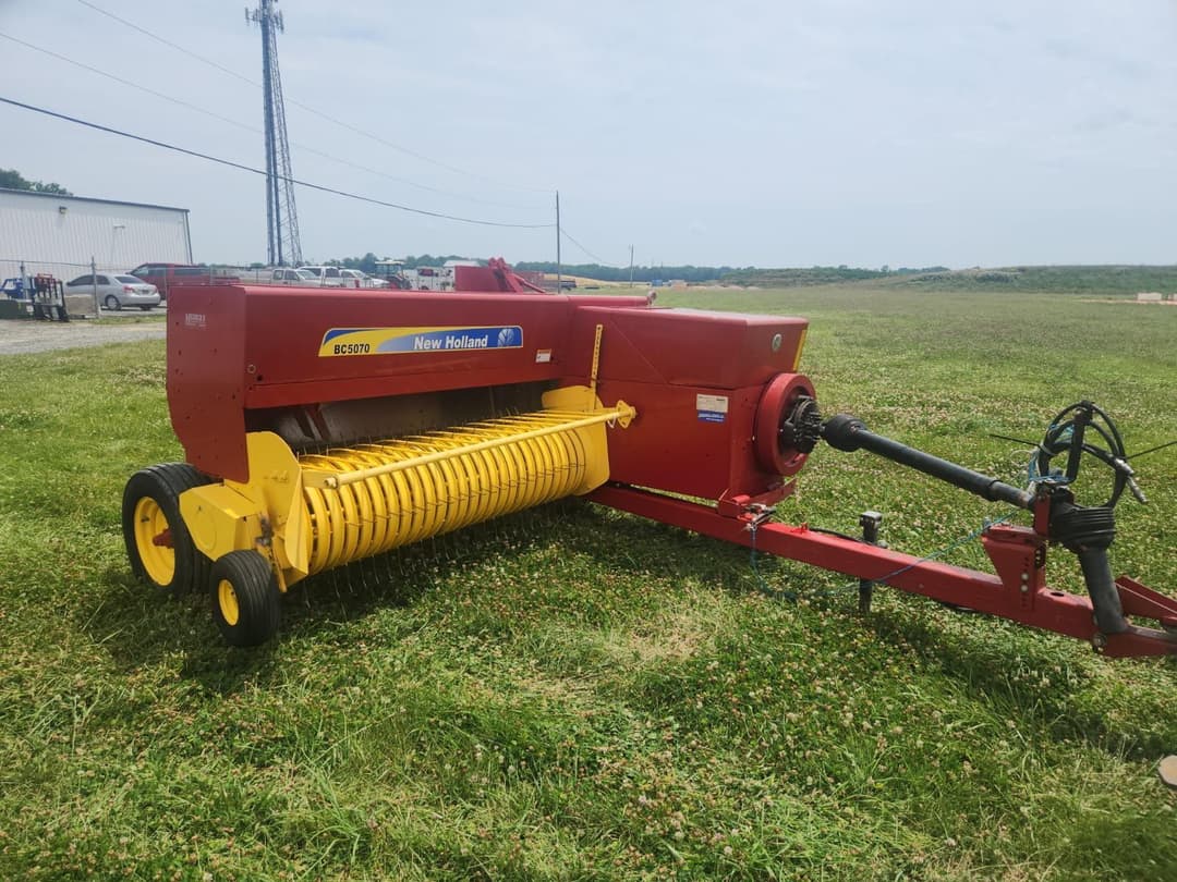 Image of New Holland BC5070 Primary image