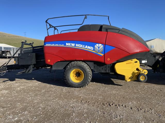 Image of New Holland Big Baler 340 Plus equipment image 2