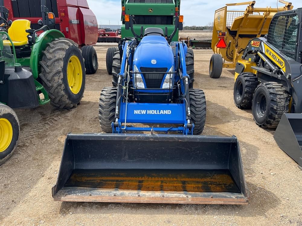 Image of New Holland Boomer 54D Image 1