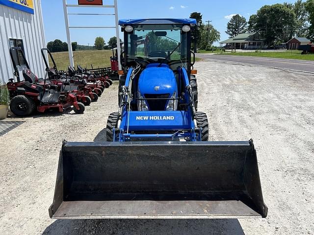 Image of New Holland Boomer 54D equipment image 3