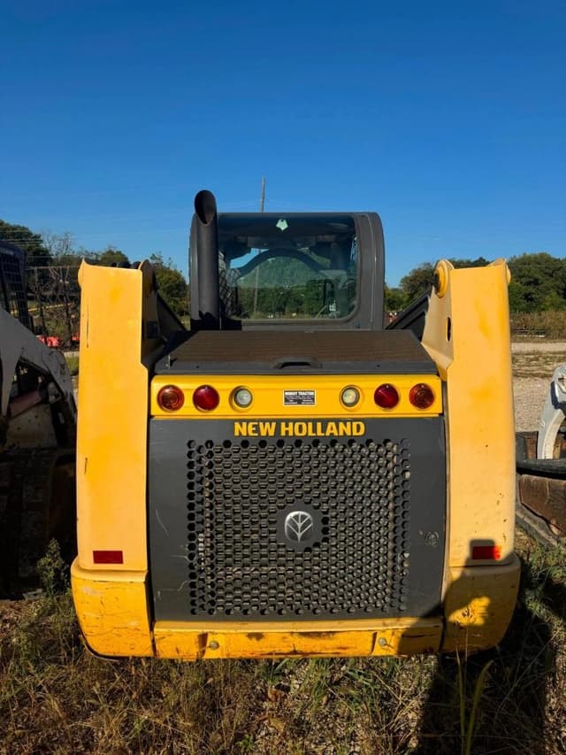 Image of New Holland C227 equipment image 4