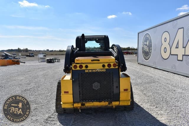 Image of New Holland C232 equipment image 3