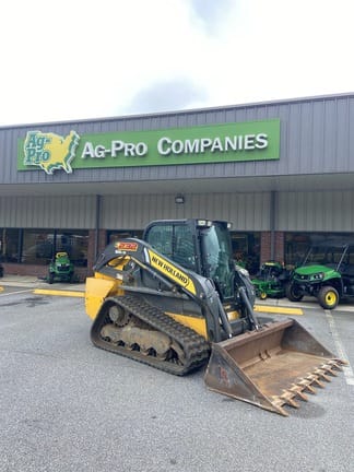 2018 New Holland C232 Equipment Image0