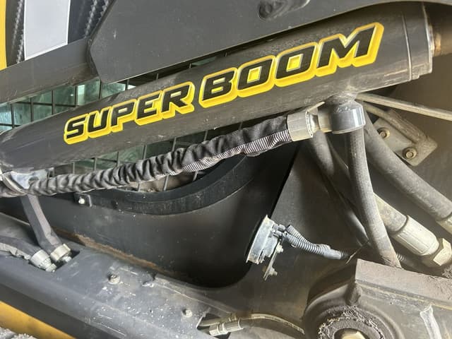 Image of New Holland C232 equipment image 2