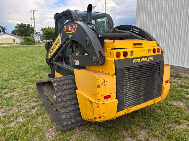 Image of New Holland C237 equipment image 3