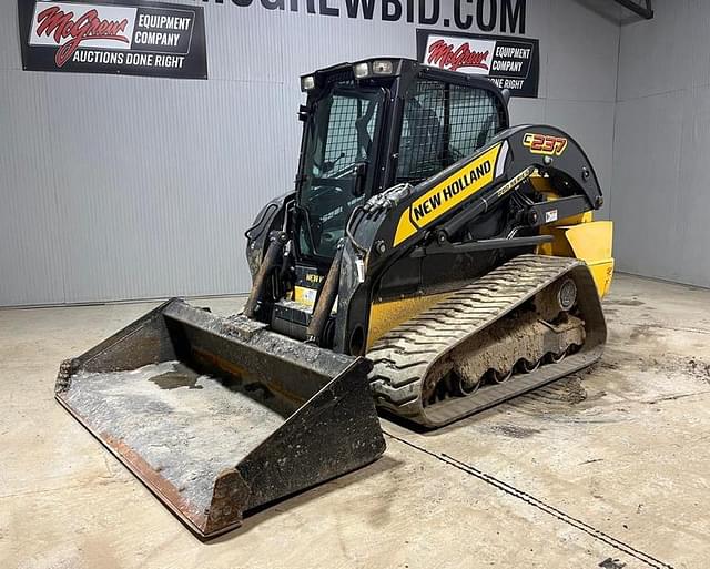 Image of New Holland C237 equipment image 1