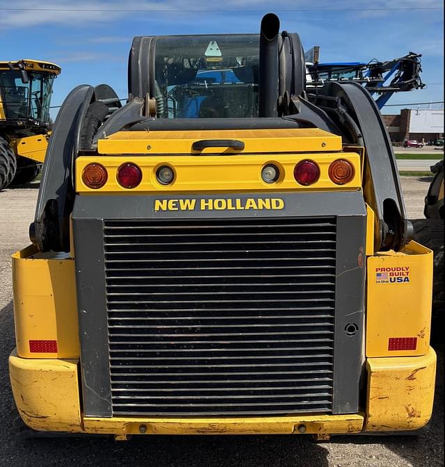 Image of New Holland C245 equipment image 4