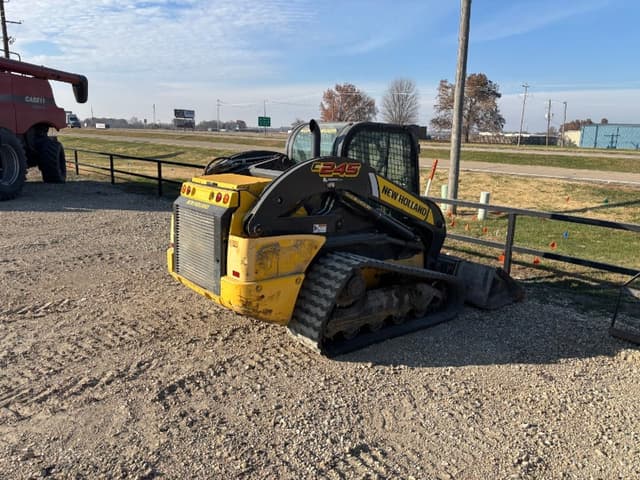Image of New Holland C245 equipment image 2
