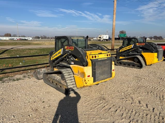 Image of New Holland C245 equipment image 3