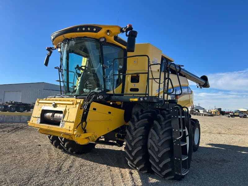 Image of New Holland CR7.90 Primary image