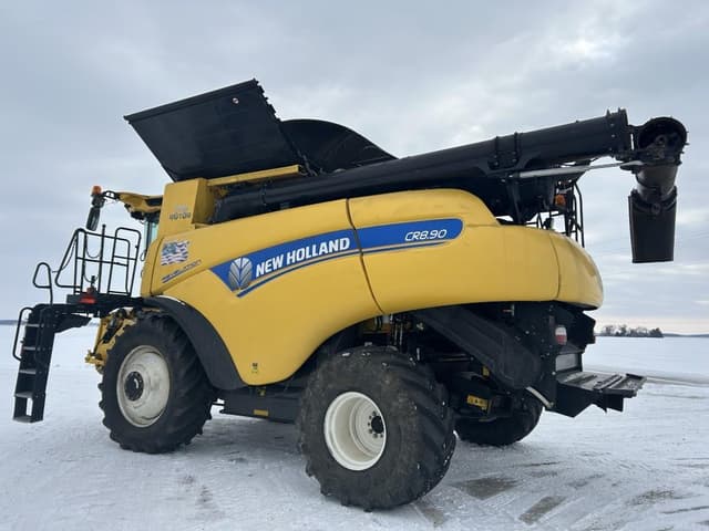 Image of New Holland CR8.90 equipment image 4
